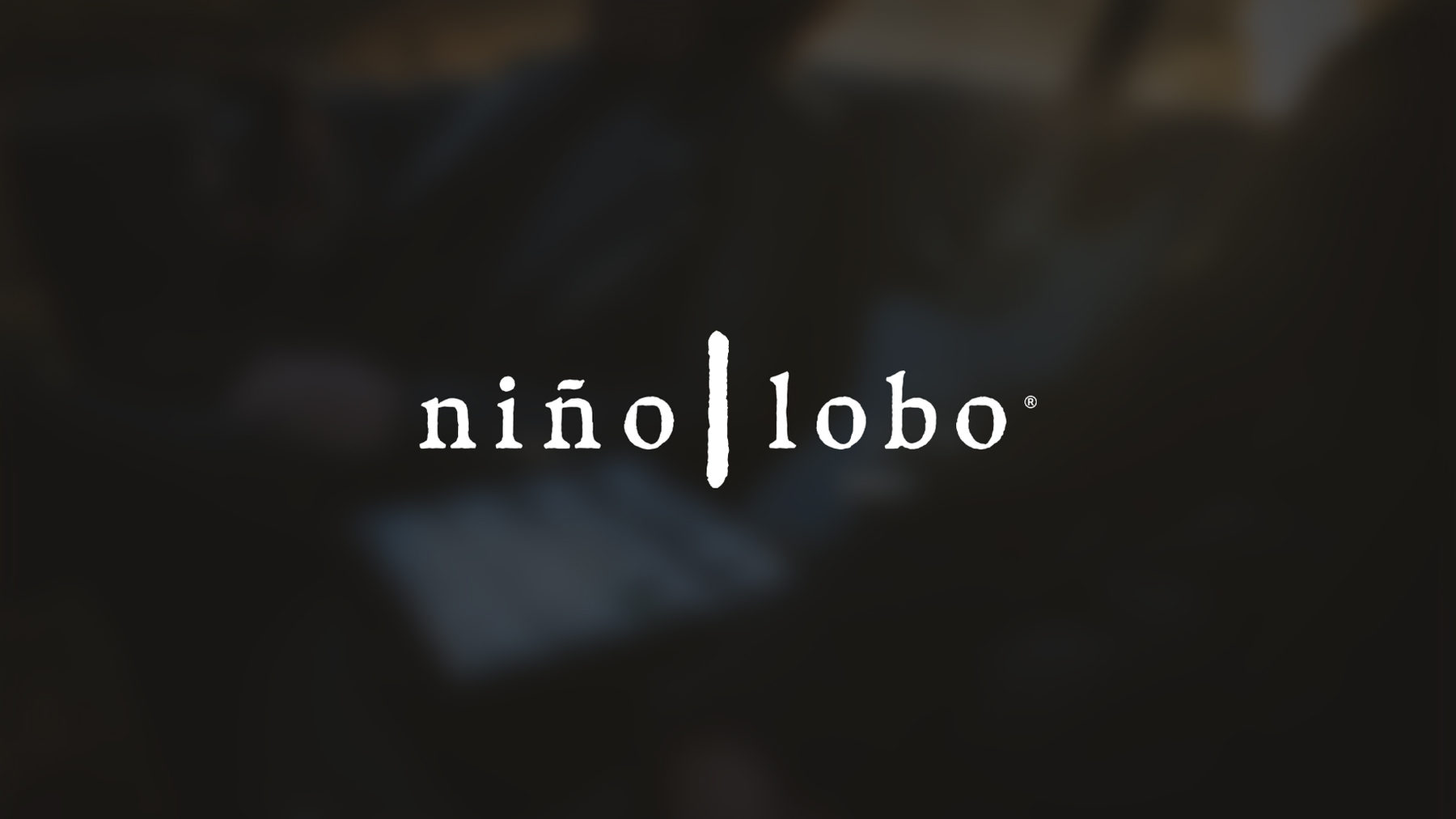 NIÑO LOBO